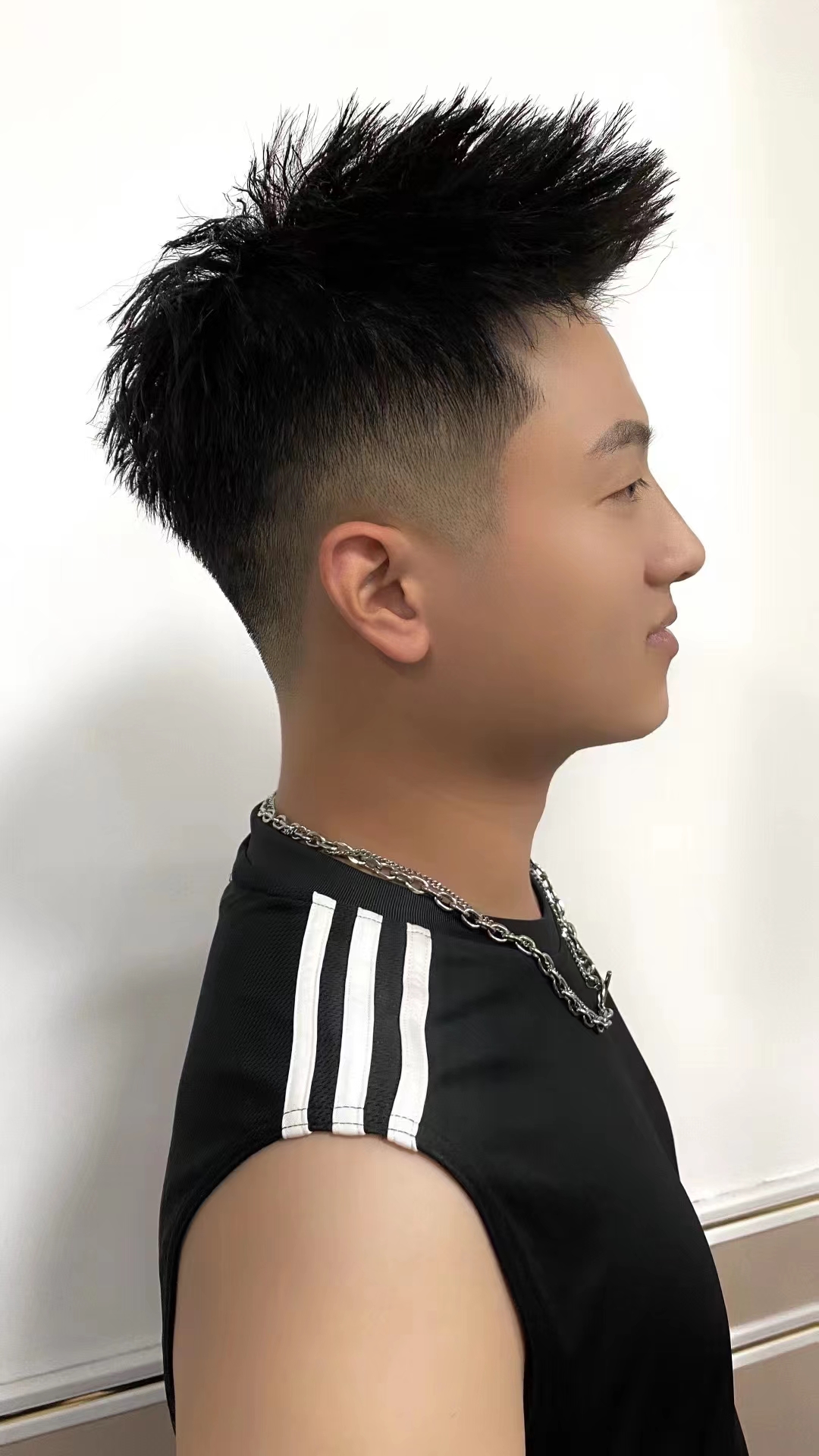 锡纸烫男士发型