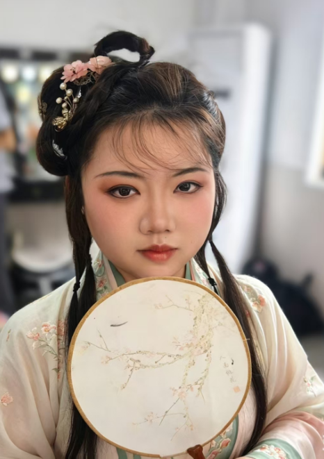 古装